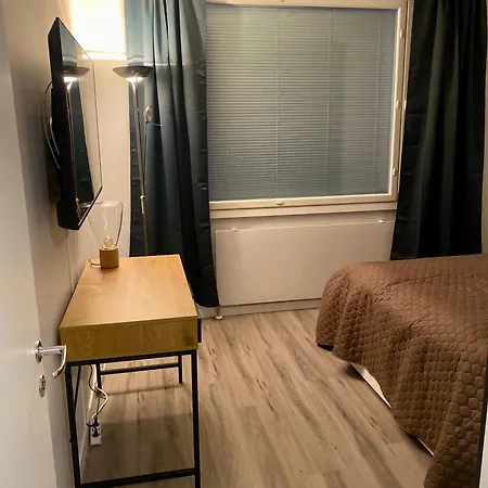 Huttunen 2 - Ihqu Kaksio Mahtavalla Sijainnilla! * Iisalmi