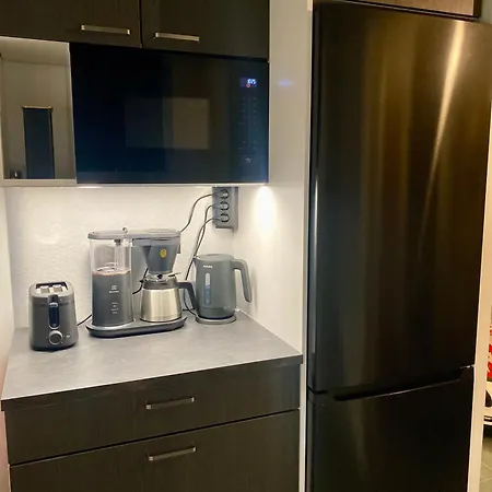 Huttunen 2 - Ihqu Kaksio Mahtavalla Sijainnilla!